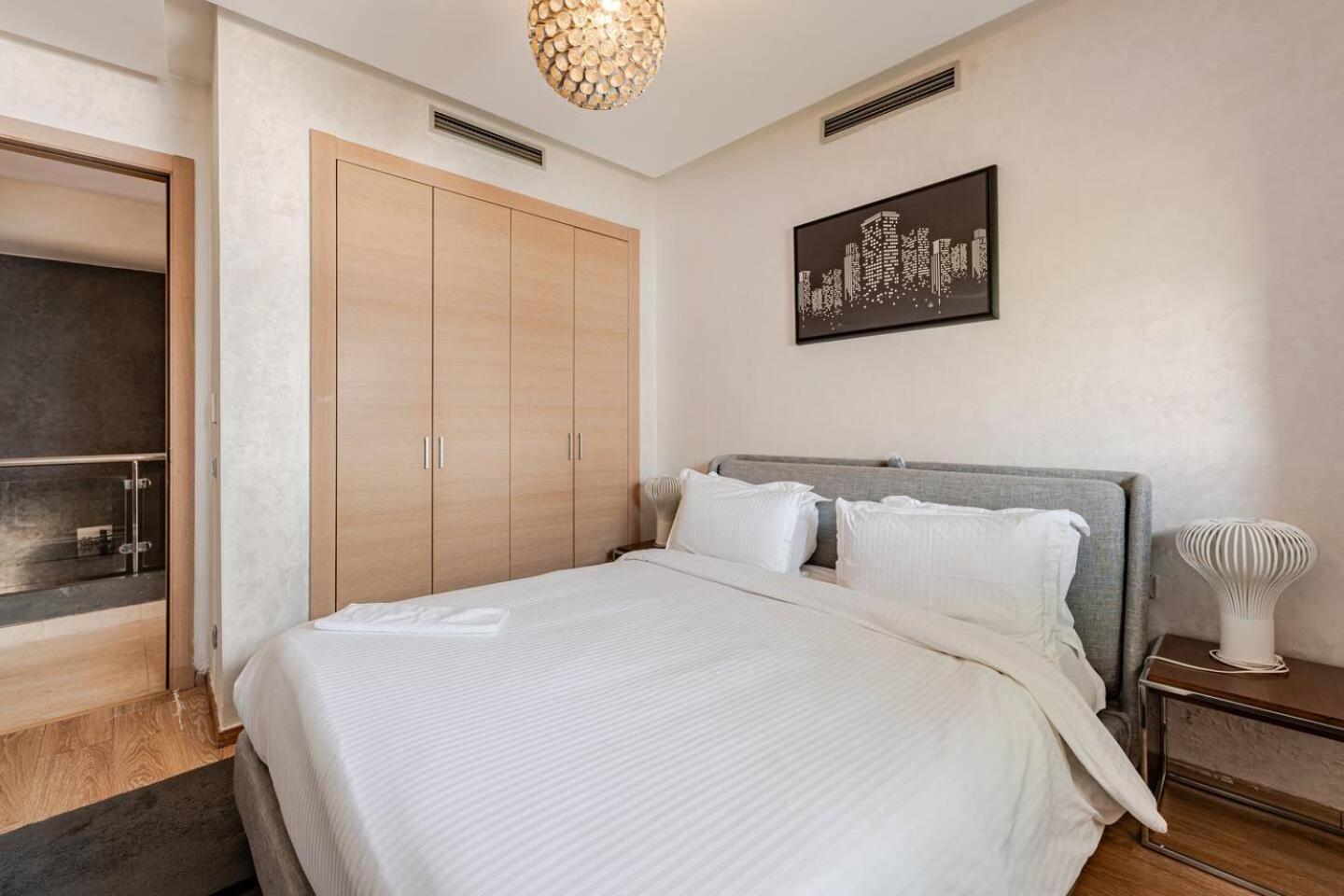 Villa Escape To Luxury: 4 Bedroom On Golf Course Marraquexe